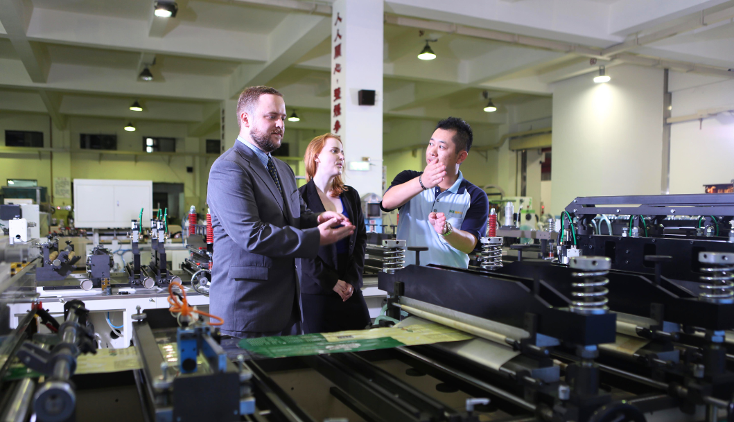 At HCI, we focused on developing high-efficiency, energy-saving converting equipment for the flexible packaging industry—including slitting machines, rewinding machines, inspection systems, and bag making machines.